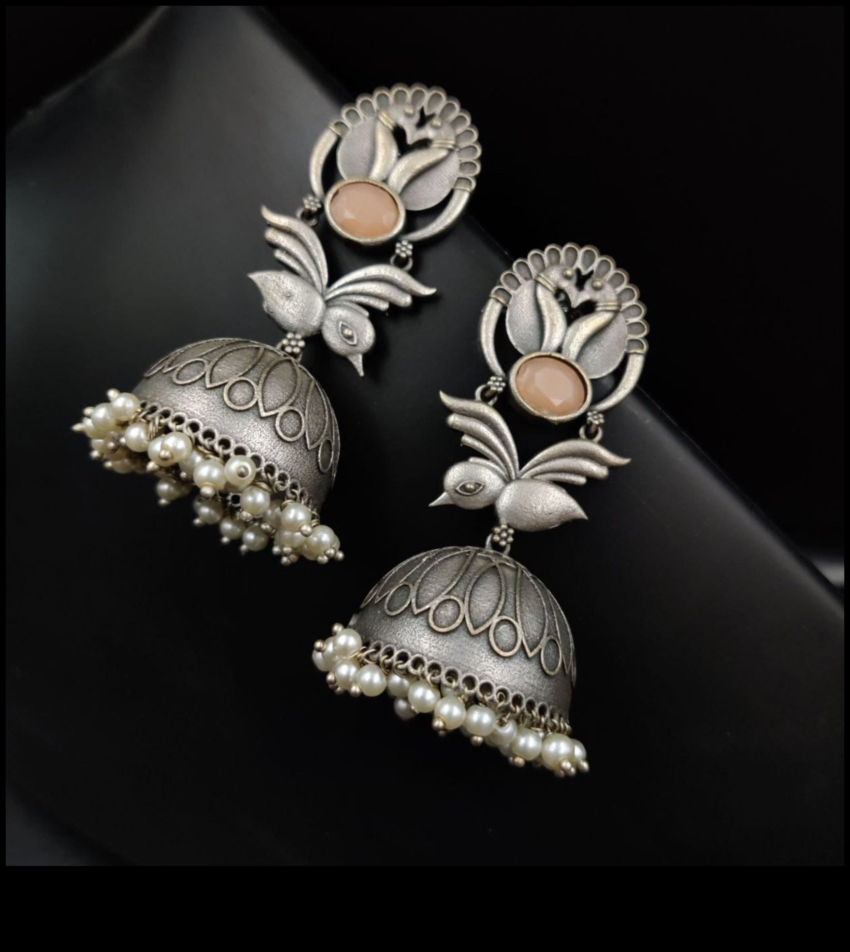 Harmony in Silver: Βρείτε τη Μελωδία σας στην Ασημένια Συμφωνία των Σκουλαρίκια μας