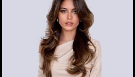 Εύκολα κομψά 50+ σε τακτική βάση μελαχρινή χτενίσματα για casual μεγαλοπρέπεια 2 Effortless Chic: Καθημερινά χτενίσματα μελαχρινής για καθημερινή κομψότητα