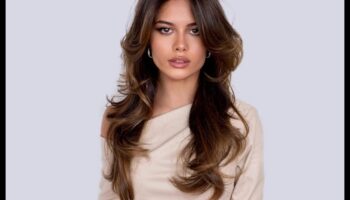 Effortless Chic: Καθημερινά χτενίσματα μελαχρινής για καθημερινή κομψότητα