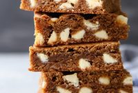Spiced Gingerbread White Chocolate Blondies