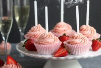 Strawberry Champagne Cupcakes