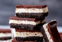 Peppermint Bark Bars
