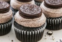 Cookies and Cream Cupcake Bliss
