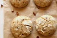 Warm Spiced Brown Butter Crinkle Cookies