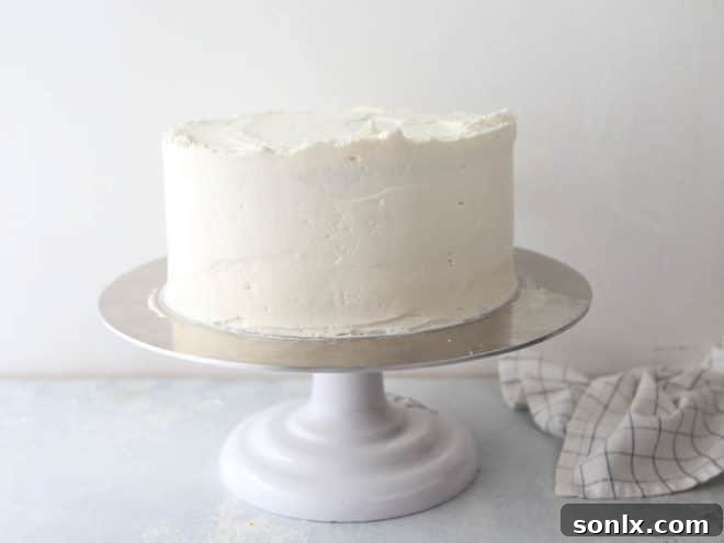 How to frost a layer cake - it's not that scary, I'll show you how!