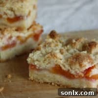 Buttery Peach Crumb Bars