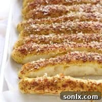 Pesto Parmesan Pull Apart Breadsticks