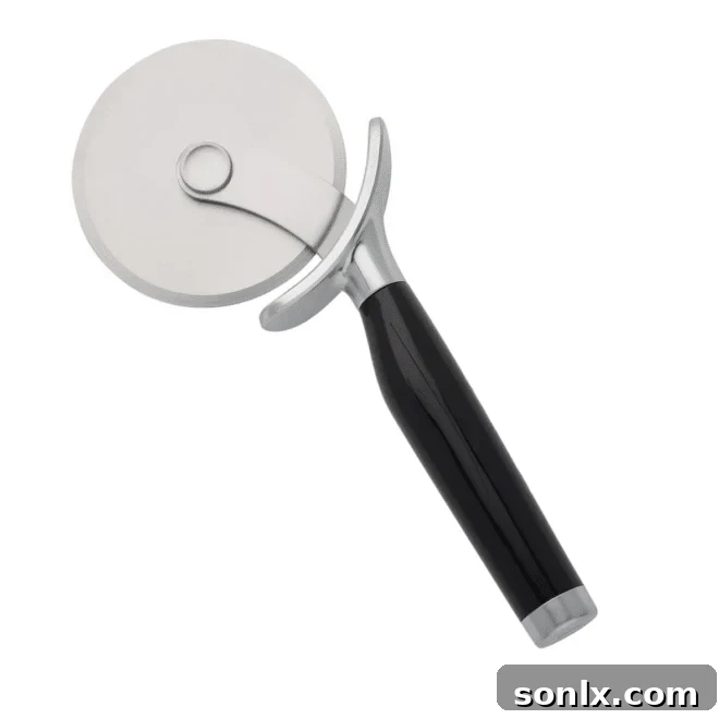 Pizza cutting wheel